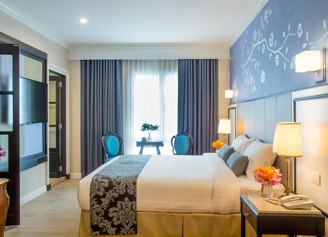 Sara'S Hotel Бангкок Екстер'єр фото