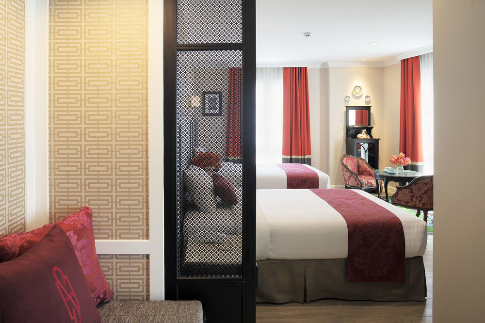 Sara'S Hotel Бангкок Екстер'єр фото