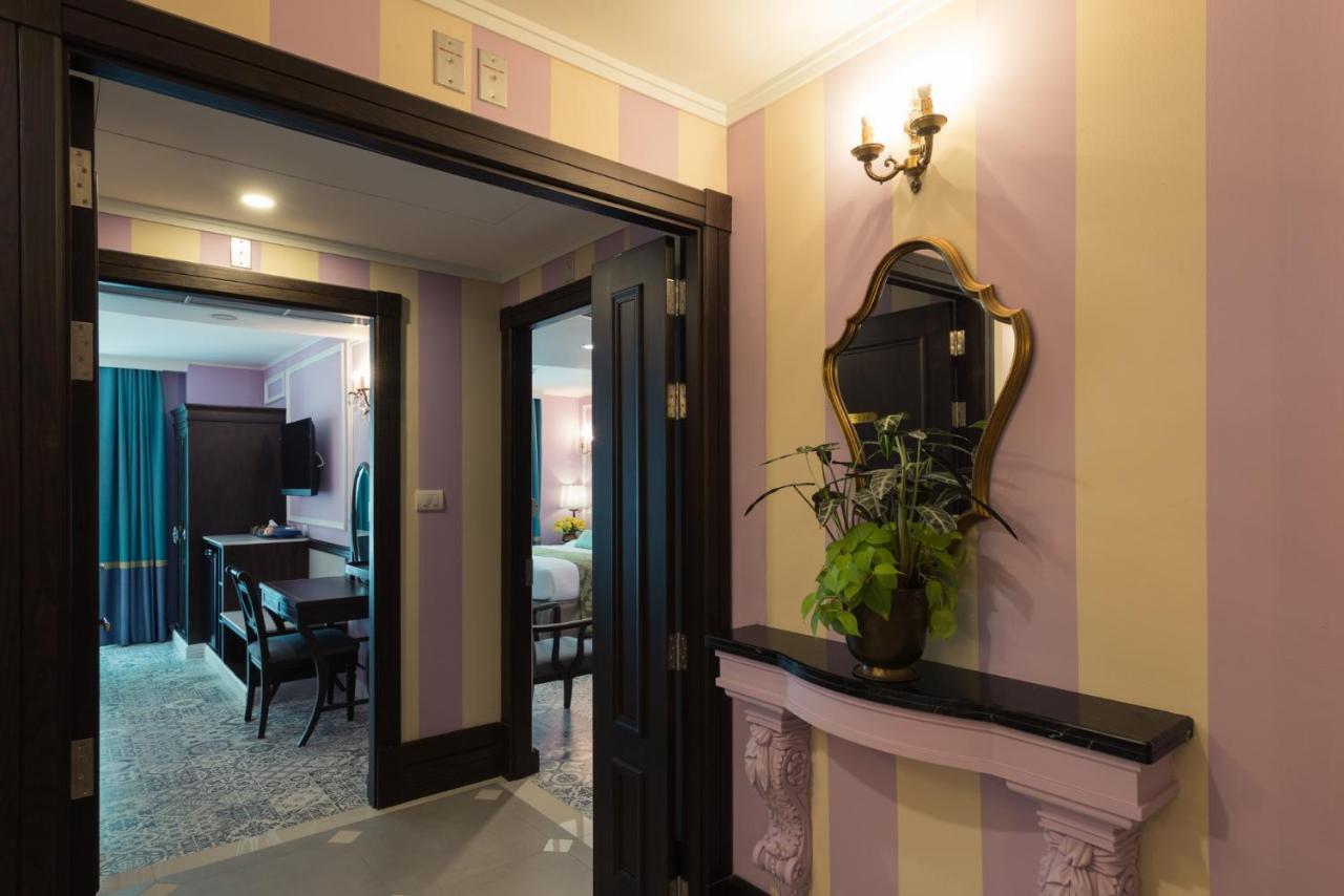Sara'S Hotel Бангкок Екстер'єр фото