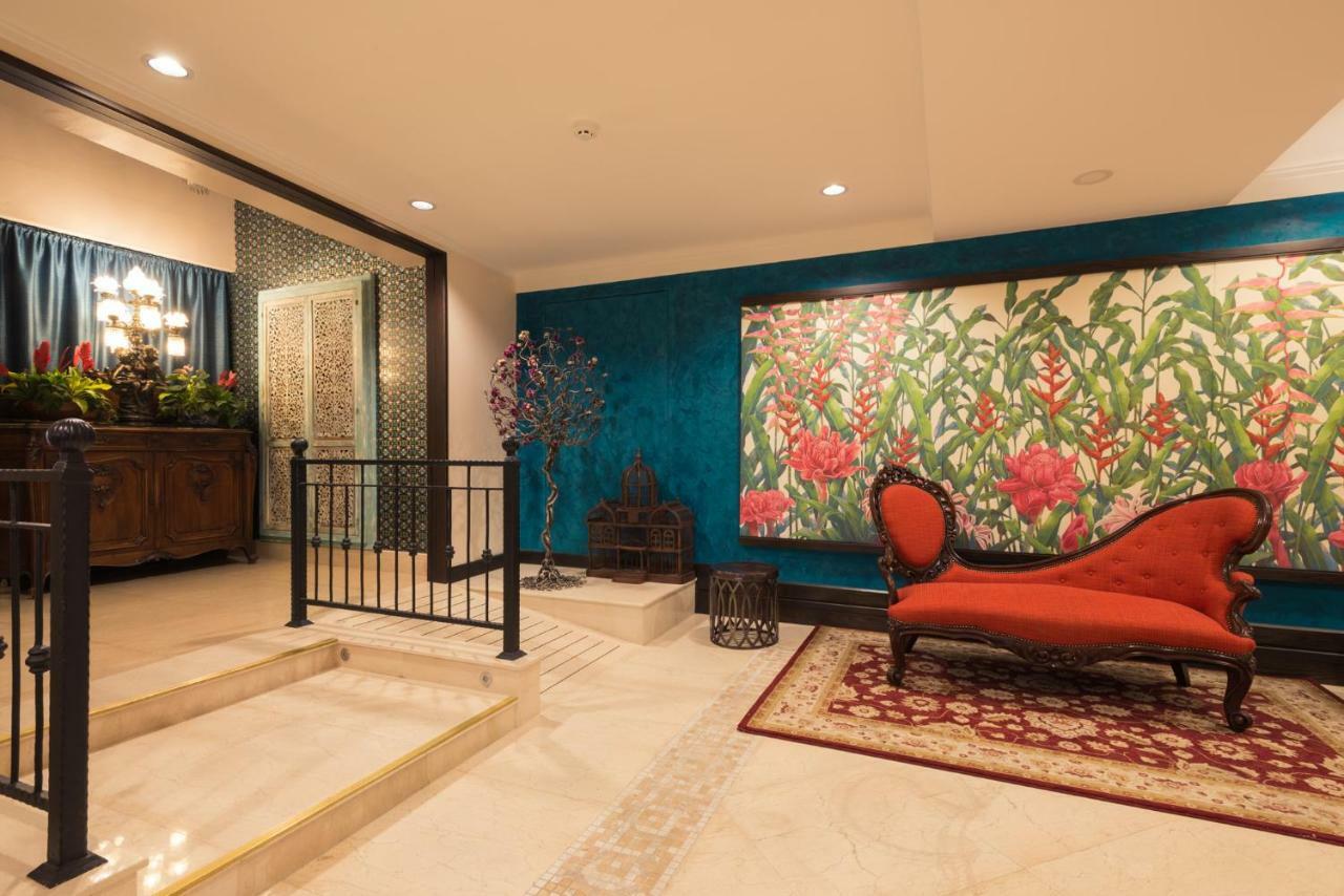 Sara'S Hotel Бангкок Екстер'єр фото