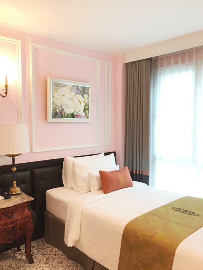 Sara'S Hotel Бангкок Екстер'єр фото